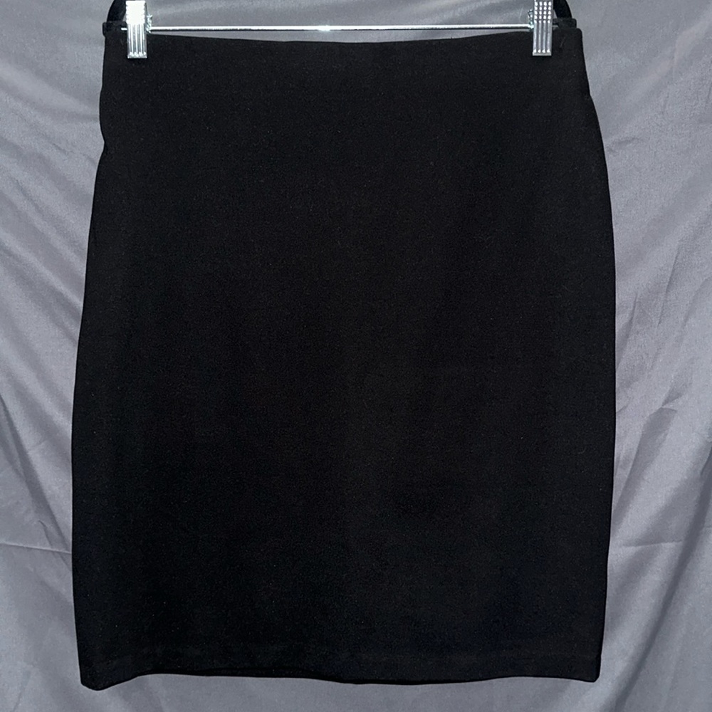 Black Philosophy pencil skirt